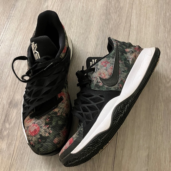 Nike Kyrie EP Floral - Picture 1 of 5